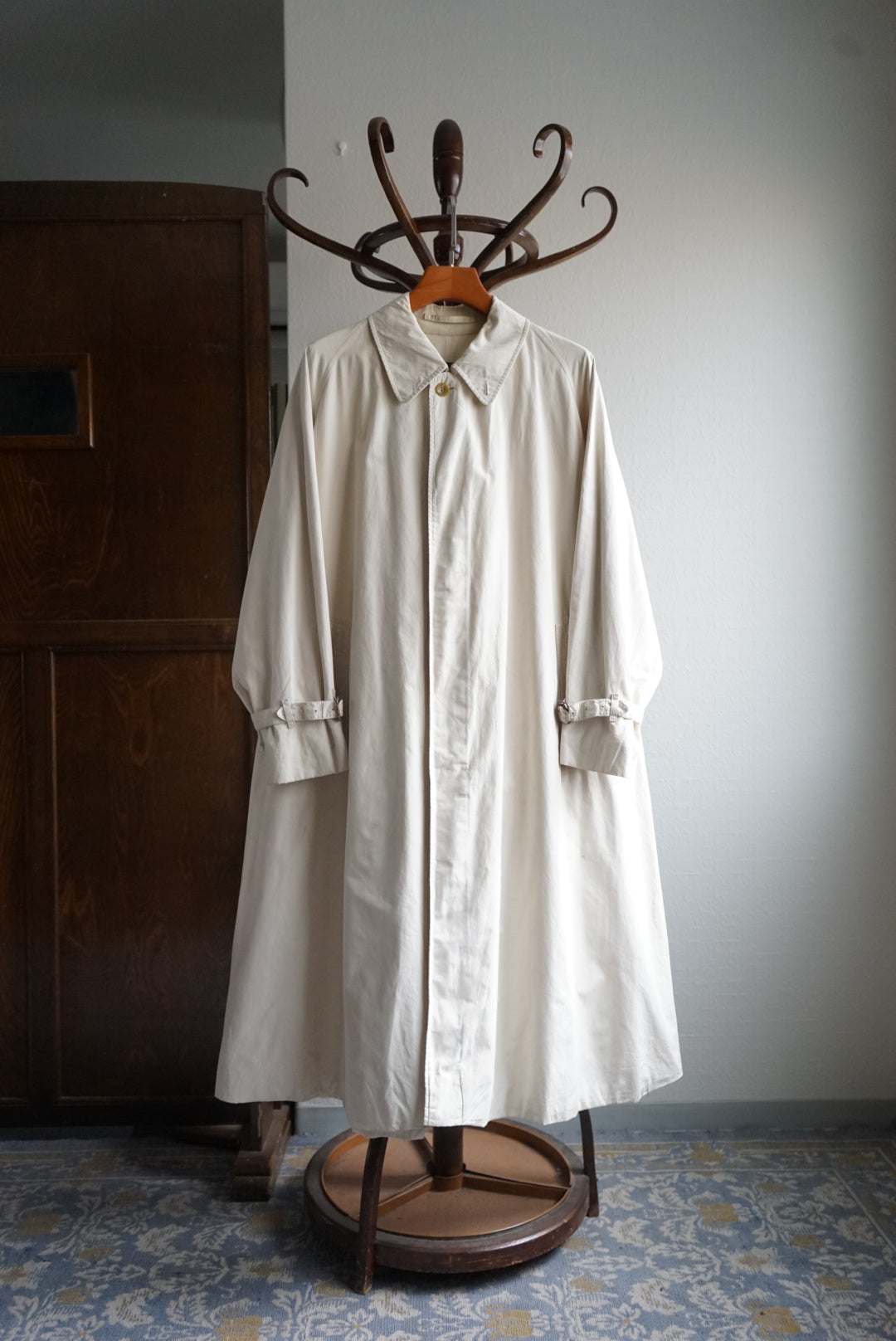 1979s Burberry "無双仕立て”" 軽量" Single Raglan Balmacaan Coat