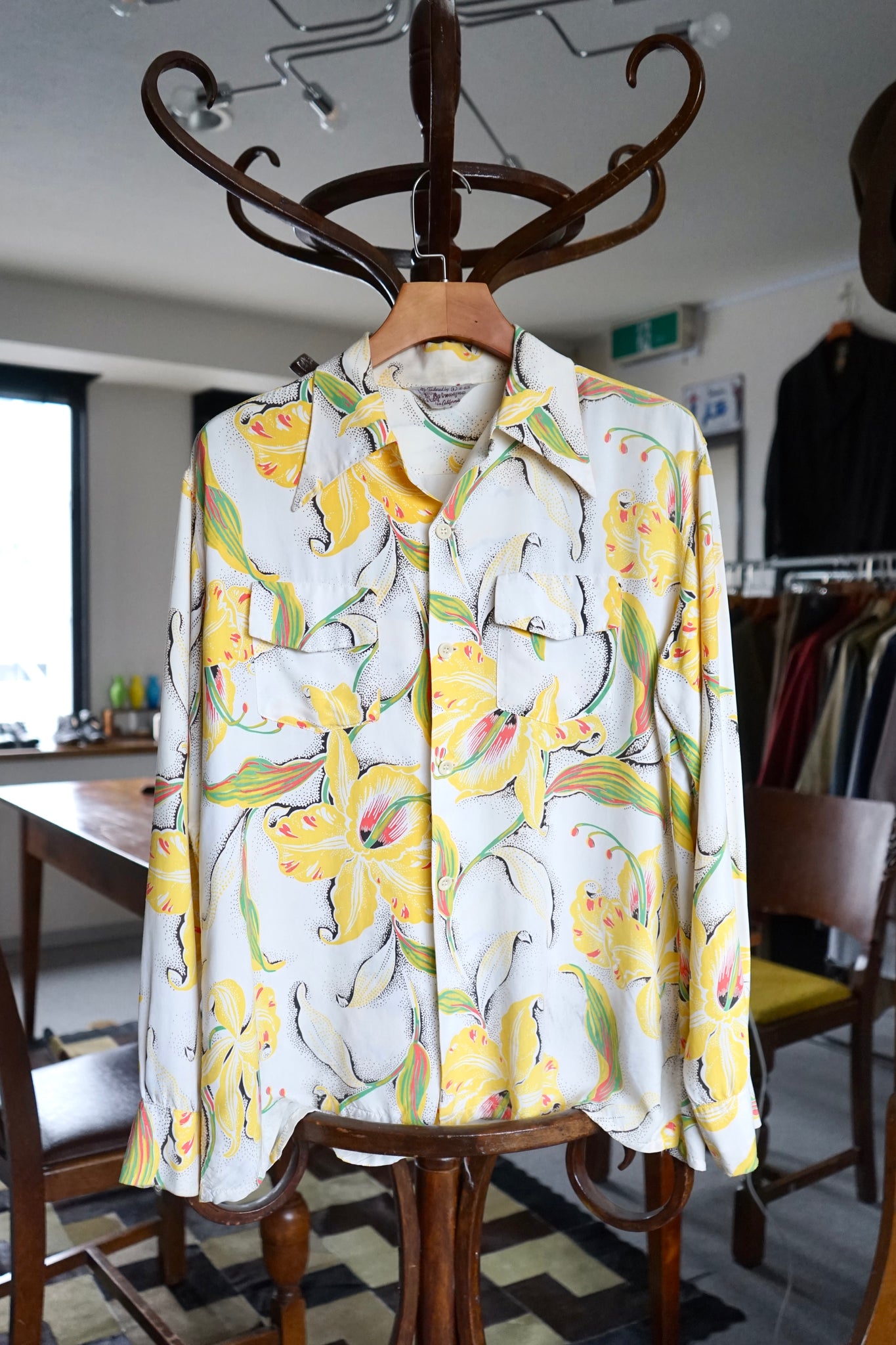 1940s "Artvogue" Long Sleeve Aloha Shirt